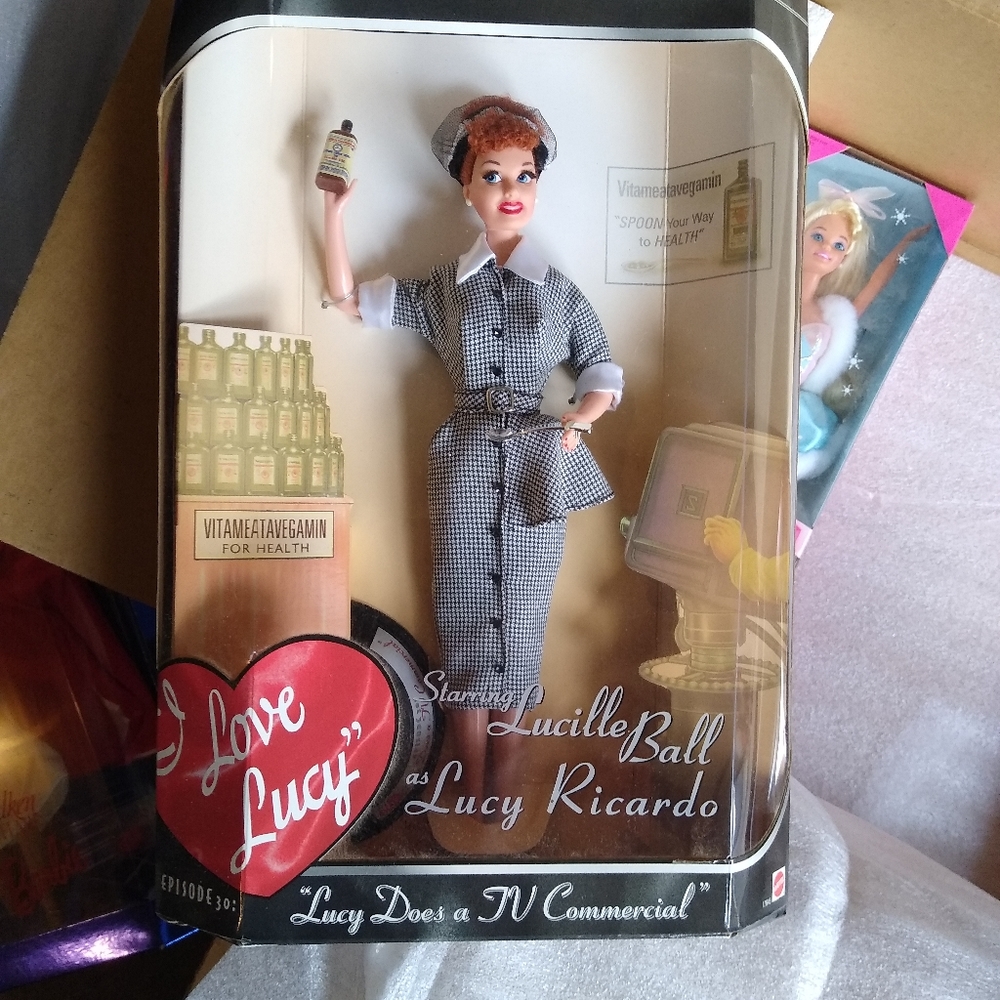 Barbies 90's limited edition